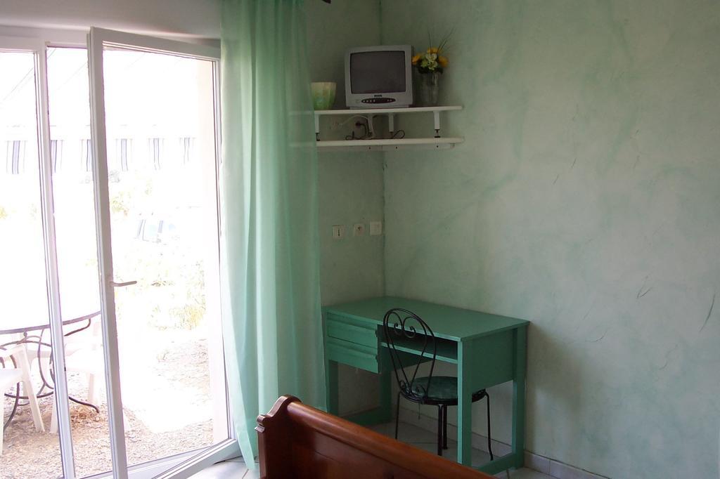 Le Fenouillet Chambres D'hotes Narbonne Chambre photo